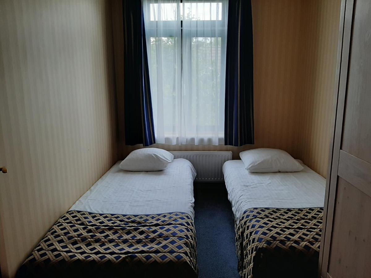 Restaurant Oolderhof Bv Hotell Roermond Eksteriør bilde