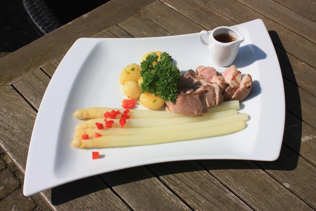 Restaurant Oolderhof Bv Hotell Roermond Eksteriør bilde