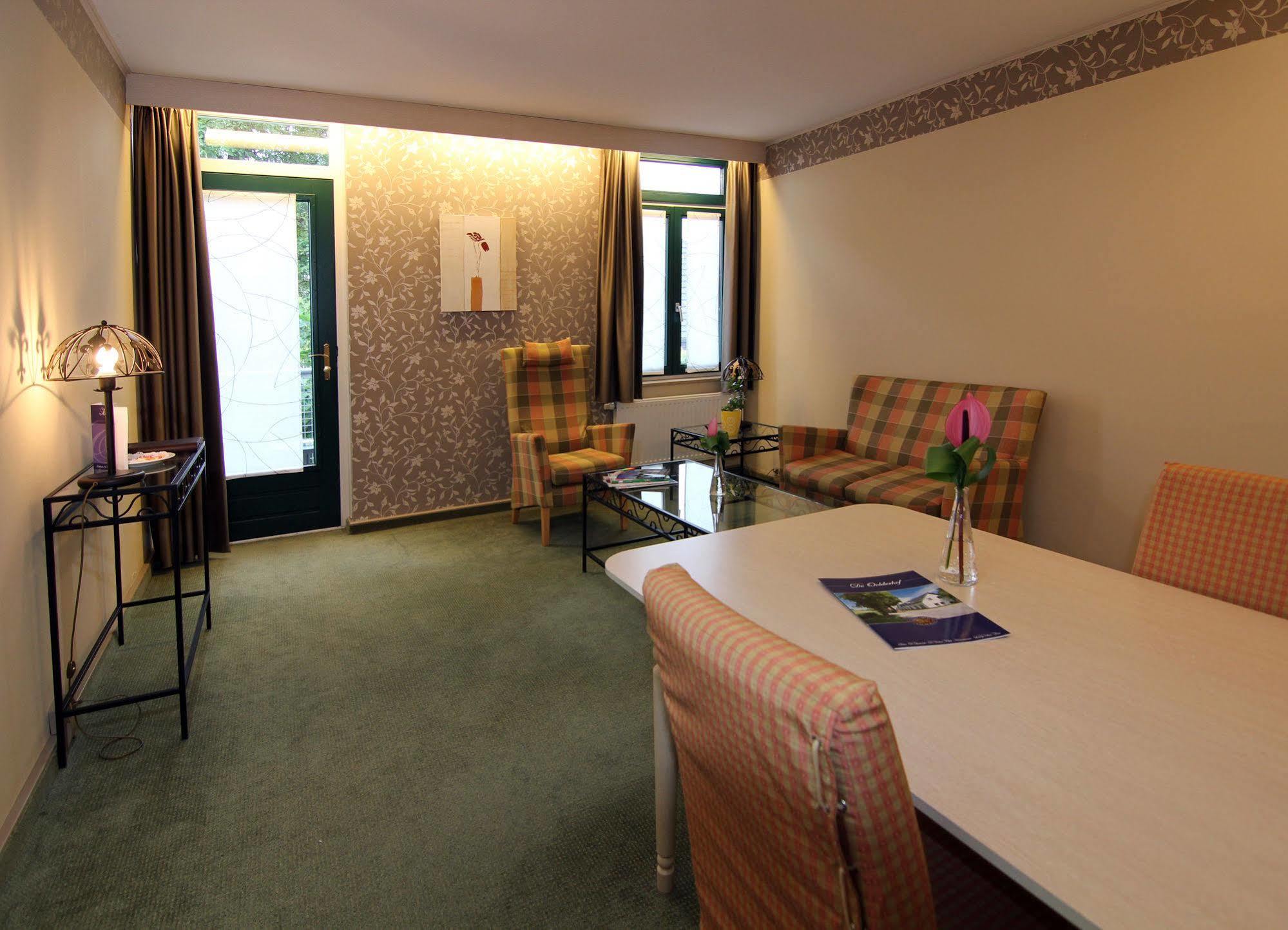 Restaurant Oolderhof Bv Hotell Roermond Eksteriør bilde