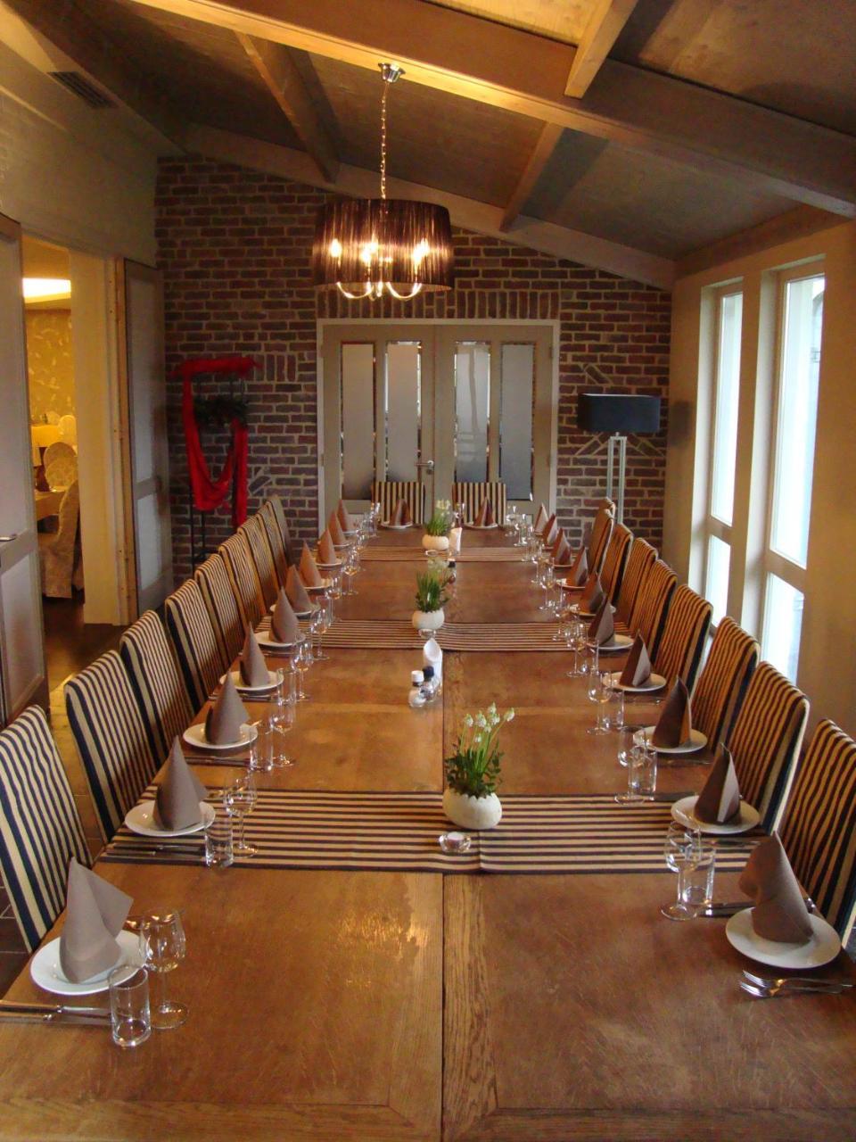 Restaurant Oolderhof Bv Hotell Roermond Eksteriør bilde